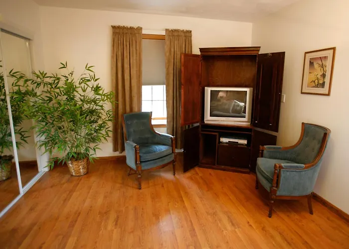 Abbey Archway Inn